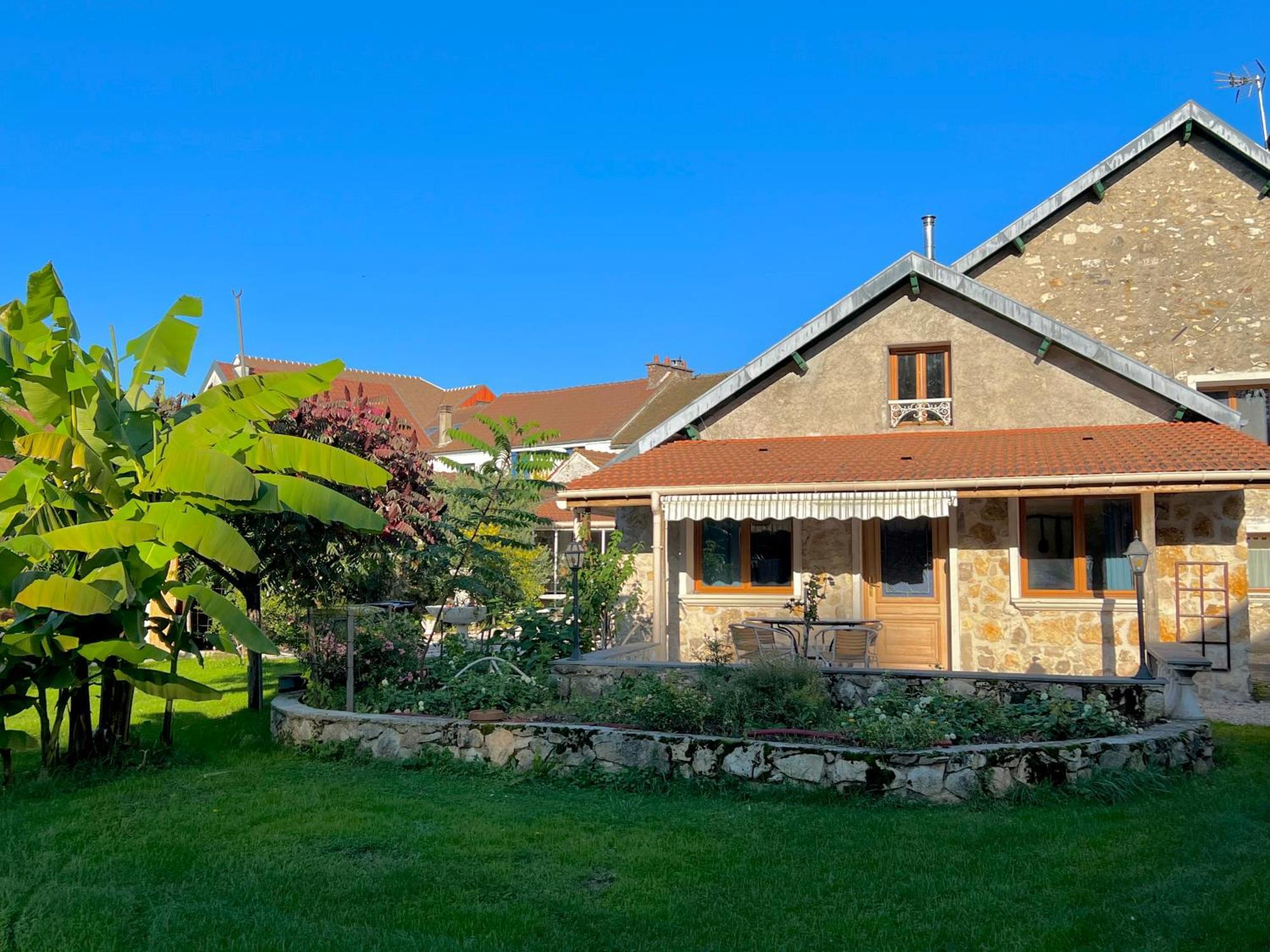 Joumana Tourisme Villa Gouvernes Exterior photo